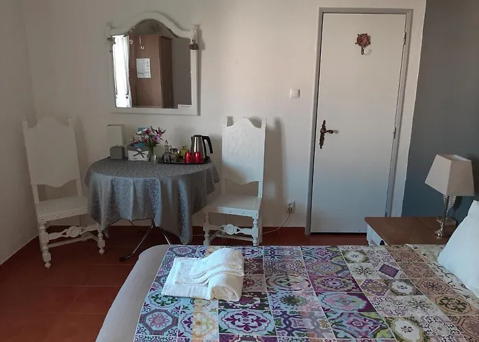 Bed & Breakfast Casa Coloridos Óbidos
